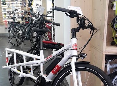 Intérieur magasin de vélos Grenoble Centre